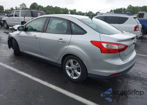 2014 Ford Focus Se z USA, uszkodzony, nr VIN 1FADP3F24EL124419